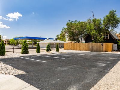 1133 Louisiana Blvd SE