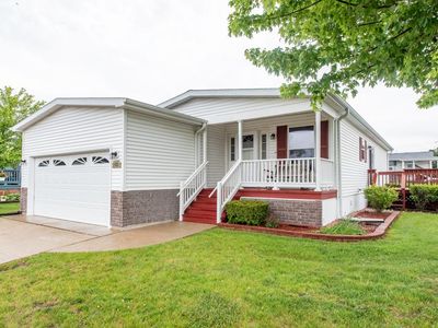 3320 Evergreen Ln