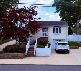 18 Cypress Ave