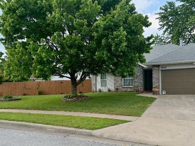 3943 W Kay Pointe Boulevard