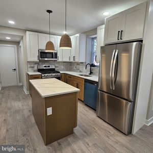 60 N 62nd St