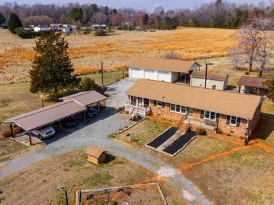 200 Sawmill Rd