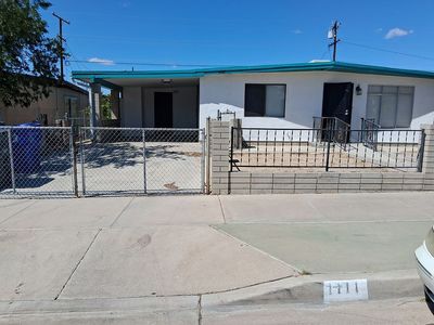 1111 E Taos Dr
