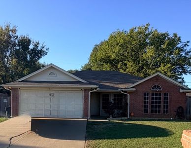 521 Arbor Ln