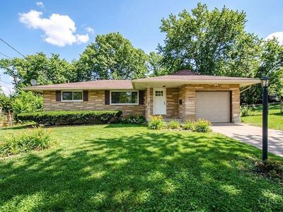 2505 Byrneside Dr