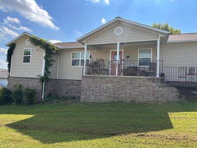 604 Paradise Heights Drive