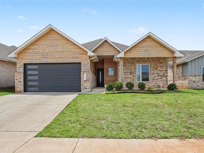 15817 Capri Ln
