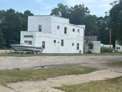 3009&3013 Merriam St