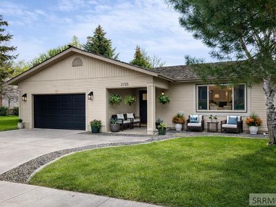 2725 Glenwood Dr