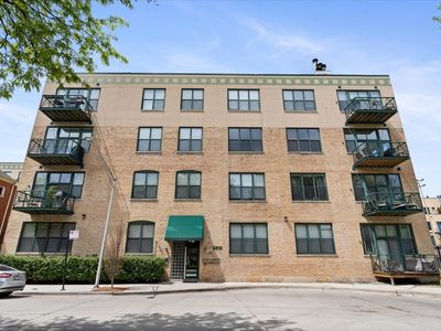 2512 N Bosworth Ave APT 208