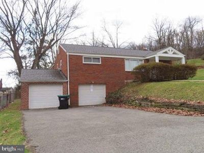 6717 Highland Ave