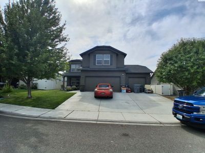 2935 Woodland Pl