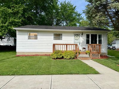 109 N Main St