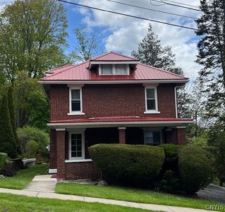 3 James St