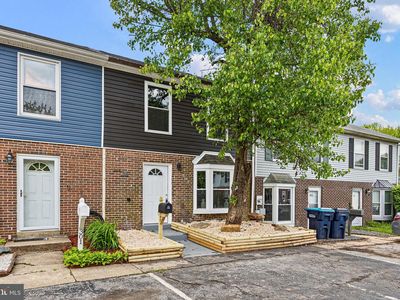 303 Thayer Ct