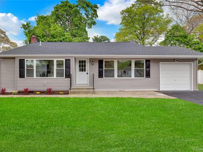 15 Glenwood Lane
