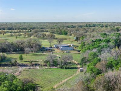 2313 E Us Highway 79