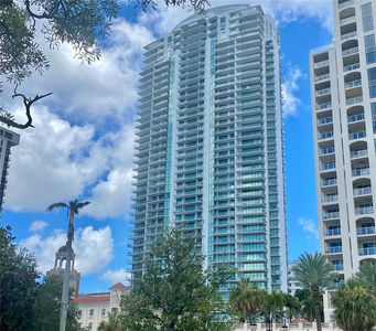 100 1st Ave N Unit 1106