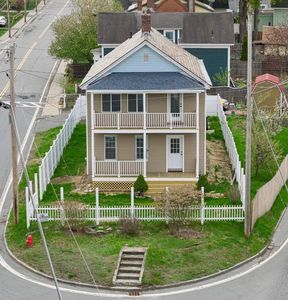179 Pleasant Street