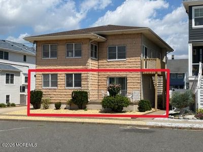 15 Philadelphia Avenue #Lower Front