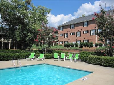 250 Elm St APT 825