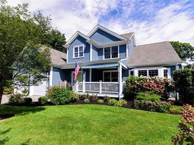 13 Howe St