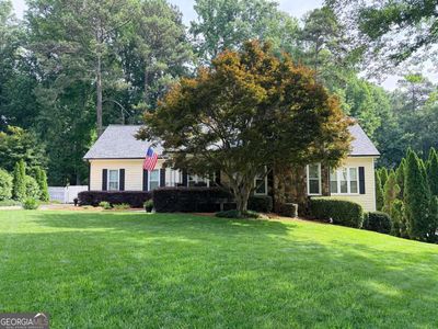 3288 Lark Haven Dr NW