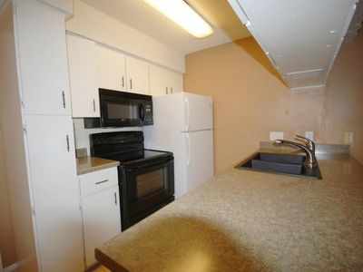 910 Duncan Ln APT 11