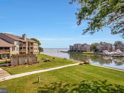 7010 Channel Village Ct APT 102