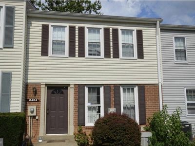 6484 Fenestra Ct