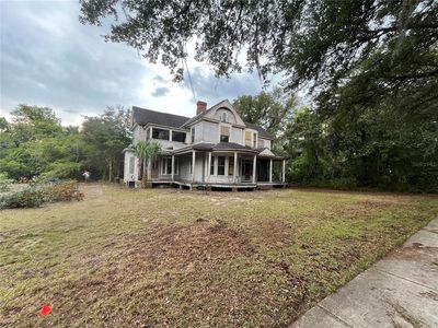 815 E University Ave