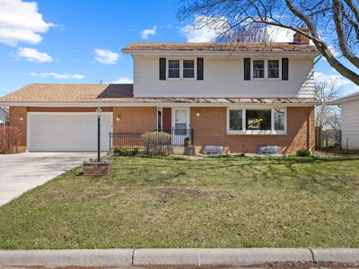 Property at 743 McCallum Dr, New Brighton, MN