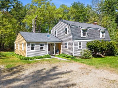 106 S Meadow Rd