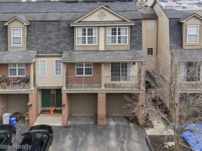 614 Napa Valley Dr #11