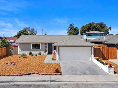 2431 Oceanic Drive