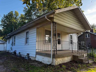202 E Hillside Dr
