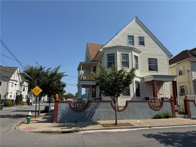 316 Bucklin St