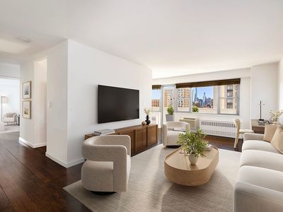100 W 93rd St APT 21J