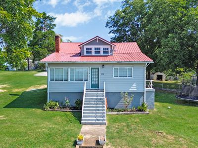 122 Cross Ave