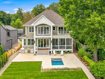 2412 Lafayette Rd