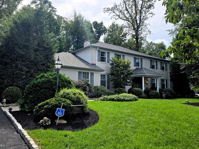 1611 Benjamin Dr