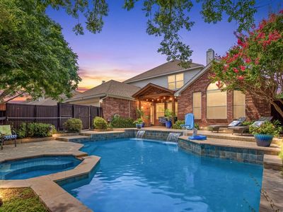 7005 Royal Glen Trl