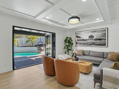 343 Horizon Hills Dr