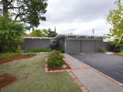 860 Marshall Dr
