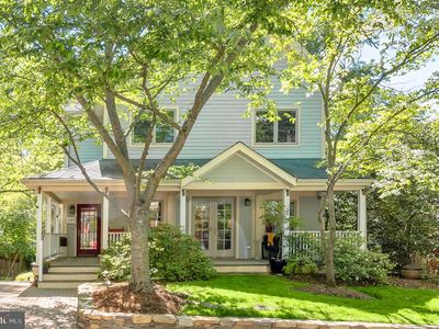 130 Grant Ave