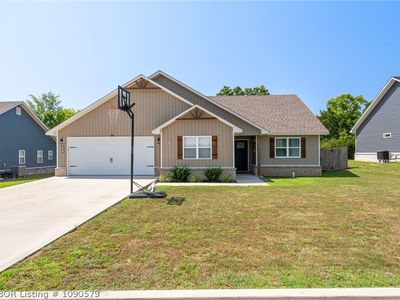 102 Willowbrook Way