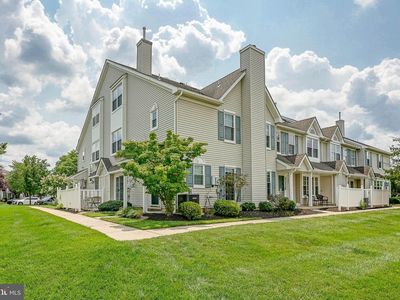 305 Oliphant Ln
