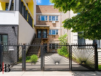 166 Stuyvesant Ave