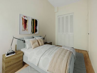359 W 30th St APT 2B