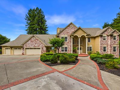 2075 Coffey Ln